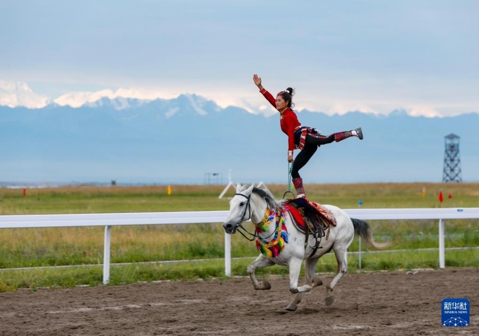 确保他能完 确保他能完